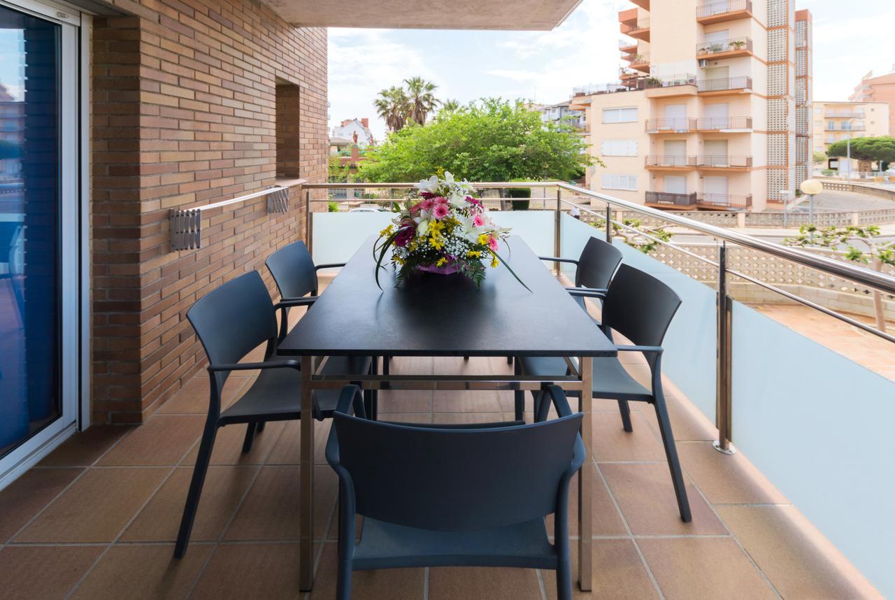 Inmosantos Apartamentos Daniel 로지즈 외부 사진
